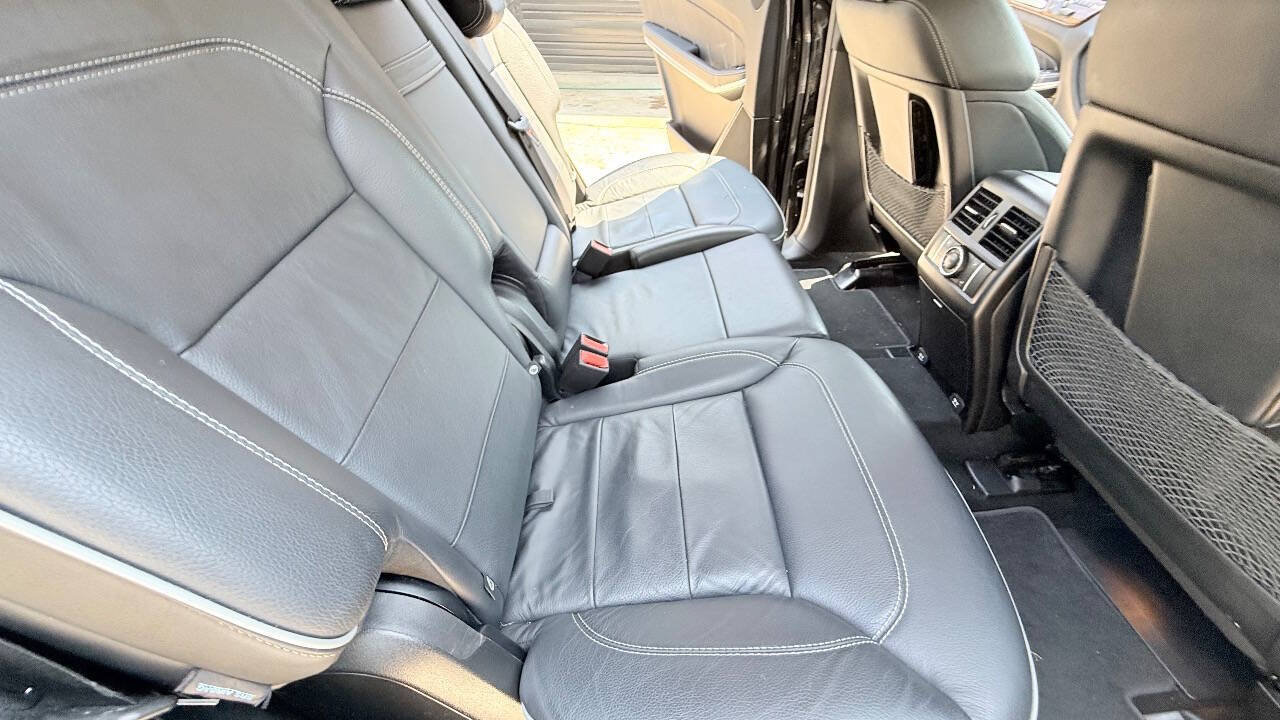 Used 2014 Mercedes-Benz GL 550 4MATIC image 55