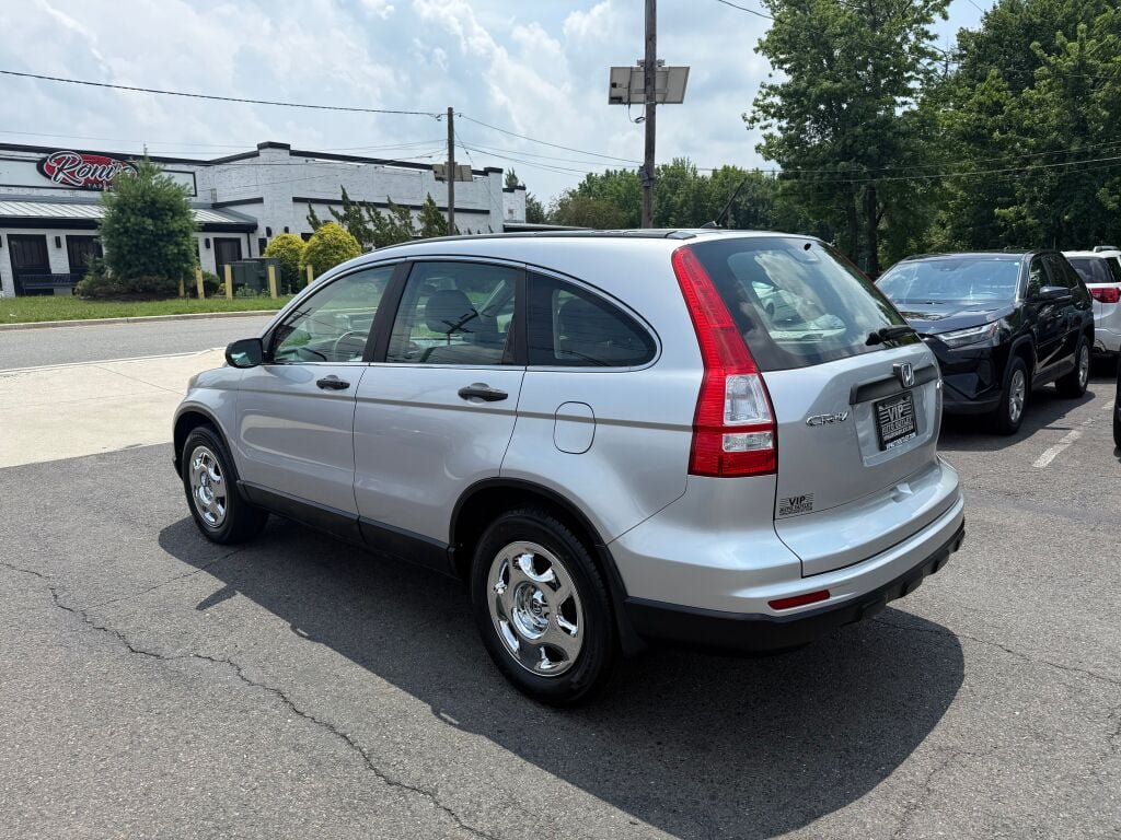 Used 2011 Honda CR-V LX image 5