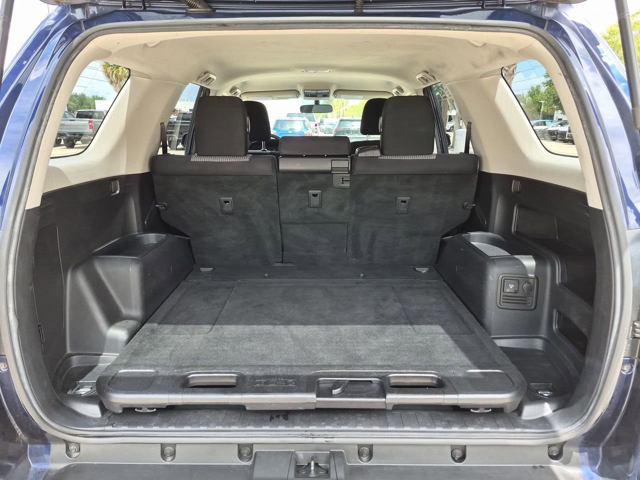 Used 2017 Toyota 4Runner SR5 RWD image 22