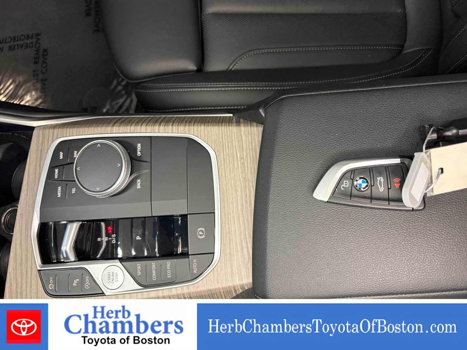 Used 2025 BMW 330i xDrive Sedan AWD/4WD image 14