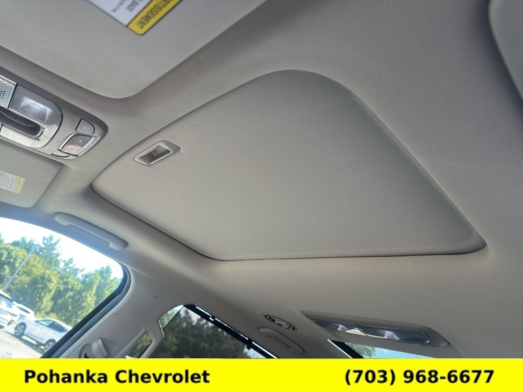 Used 2024 Kia Telluride SX w/ Towing Package FWD image 22