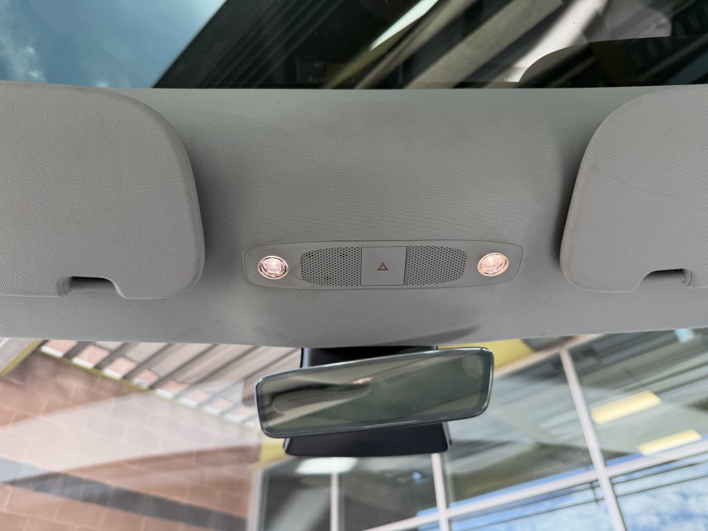 Used 2023 Tesla Model 3 Standard Range RWD image 29