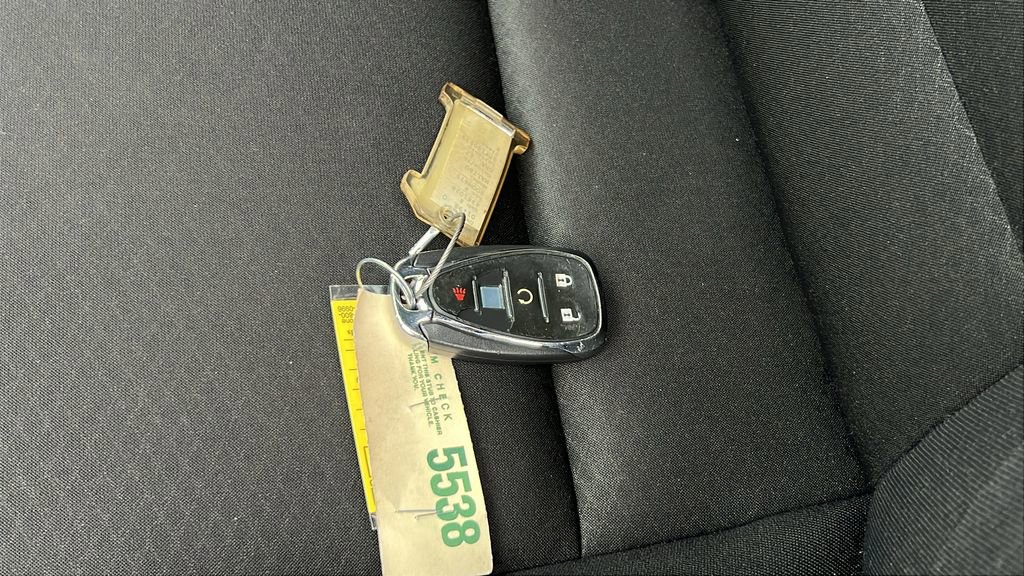 Used 2023 Chevrolet Malibu LT w/ Driver Confidence Package image 31