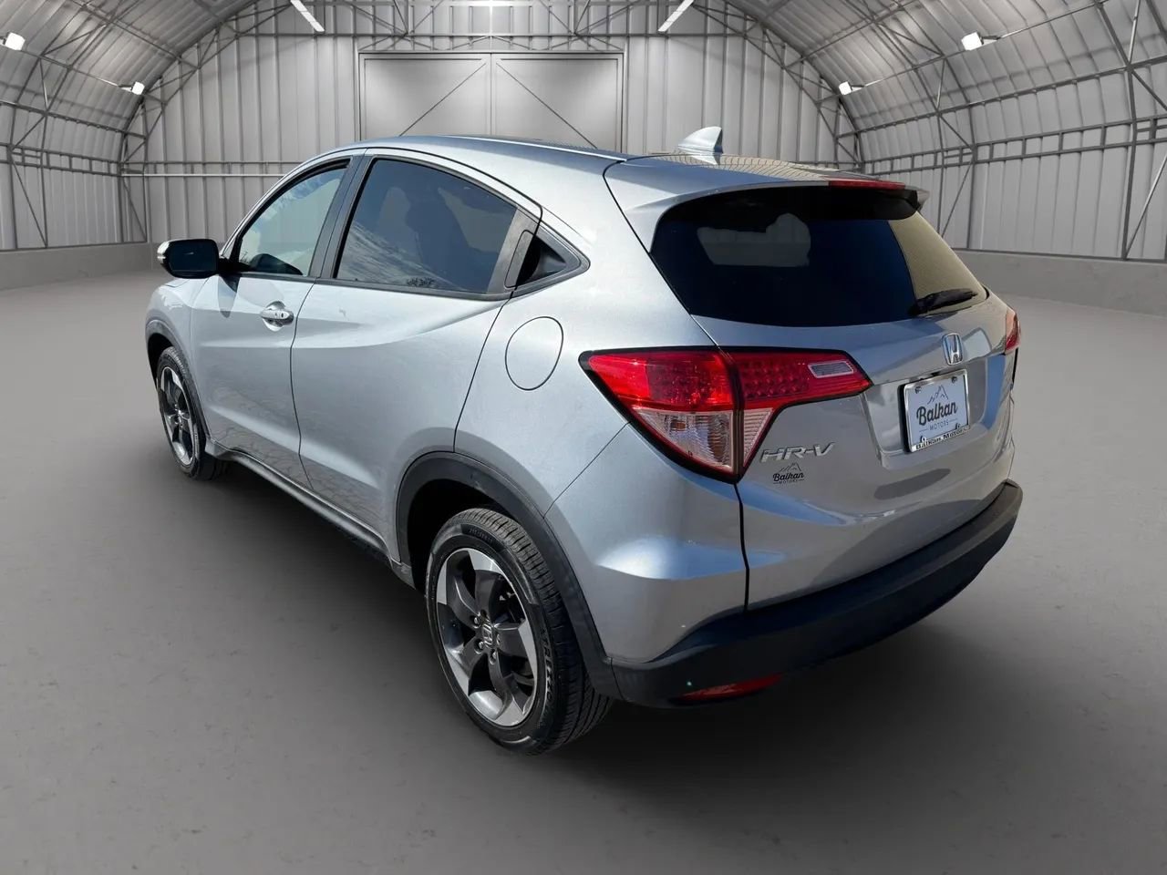 Used 2018 Honda HR-V EX image 8