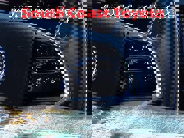 Used 2013 Cadillac SRX Luxury w/ Driver Awareness Package image 35