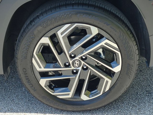 Used 2026 Hyundai Tucson SEL Plus FWD image 9