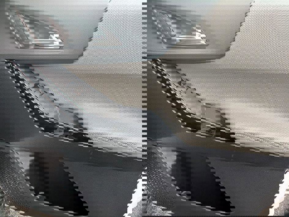 New 2026 Chevrolet Equinox LT w/ Convenience Package II image 31