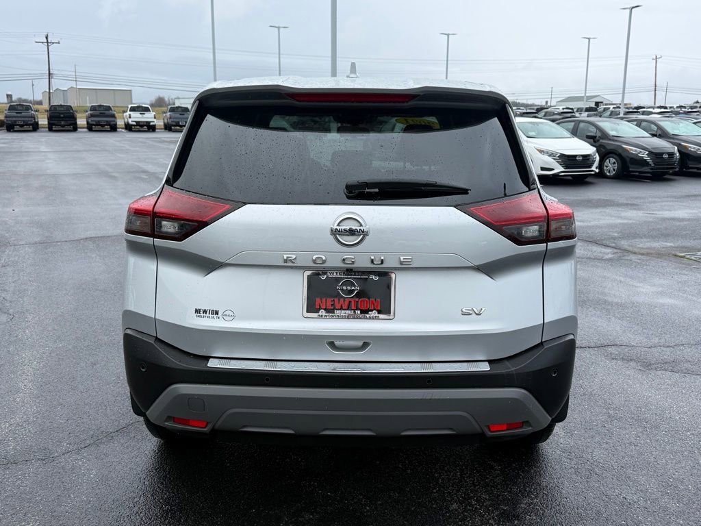 Used 2021 Nissan Rogue SV image 32