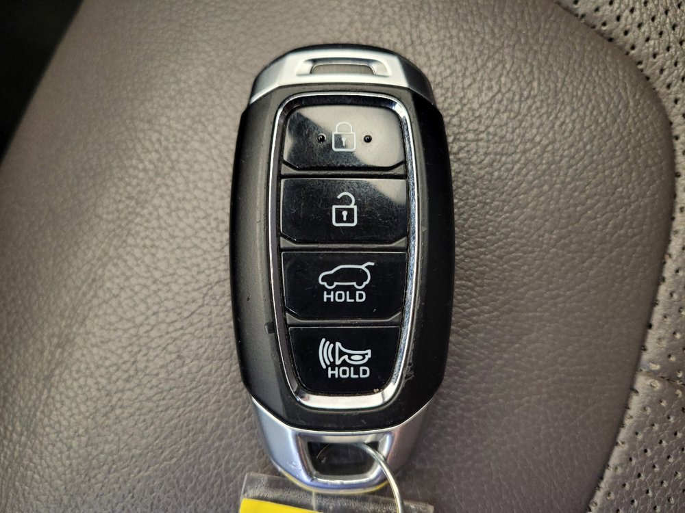 Used 2019 Hyundai Santa Fe AWD image 32