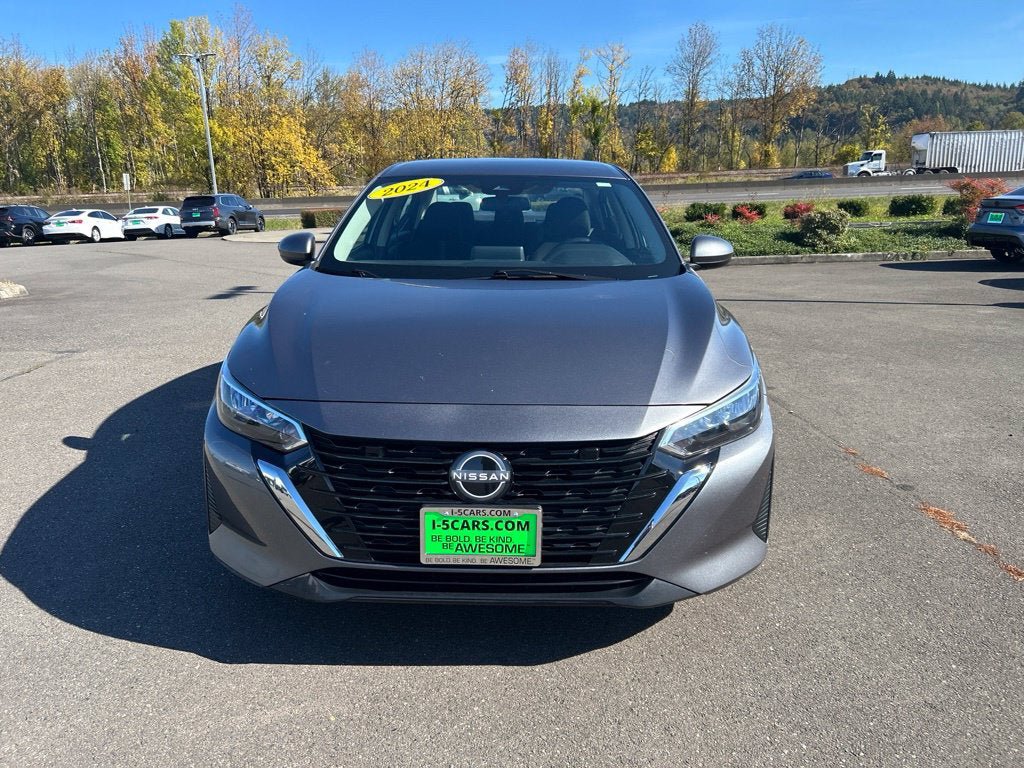 Used 2024 Nissan Sentra SV FWD image 3