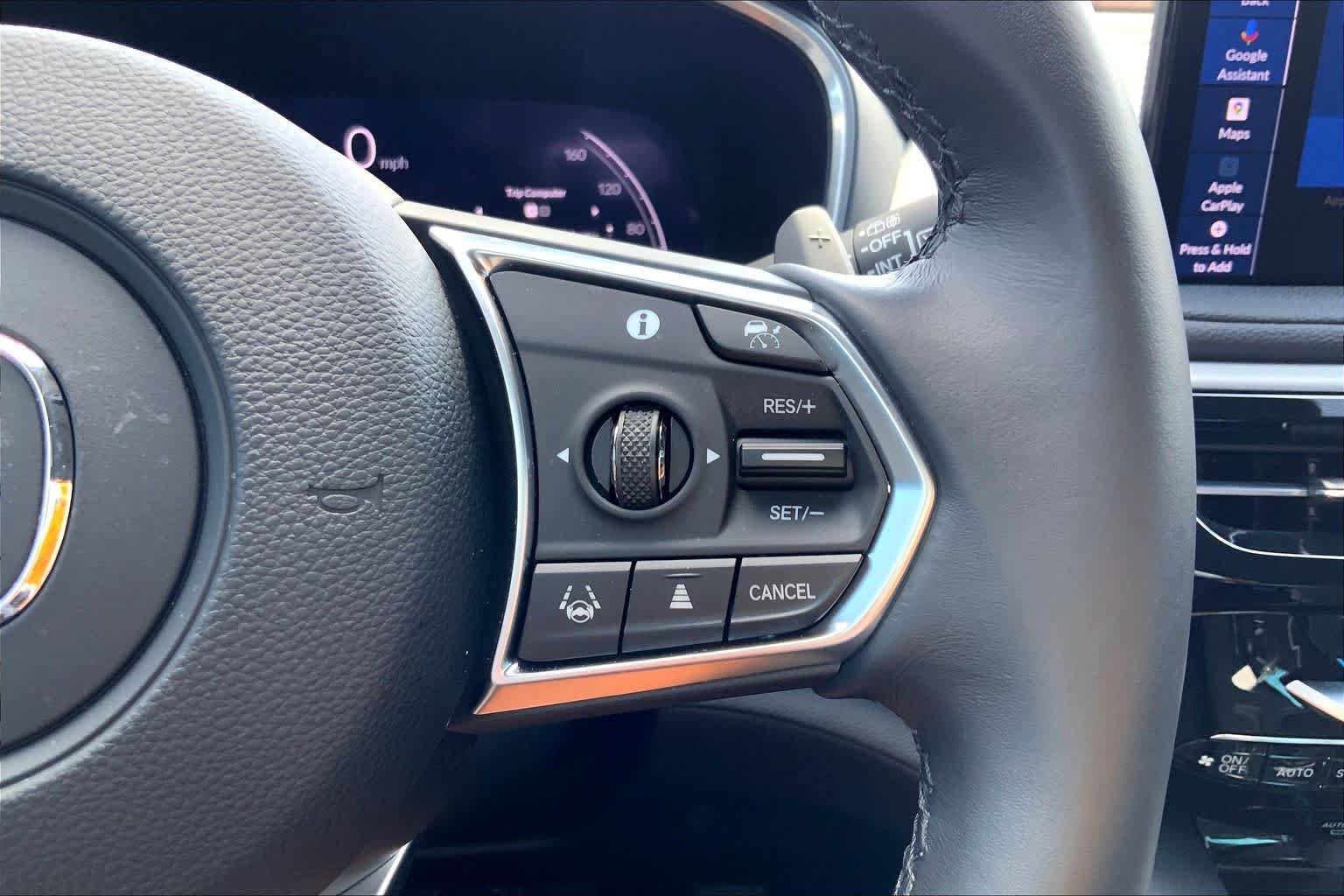 Used 2026 Acura MDX SH-AWD image 25