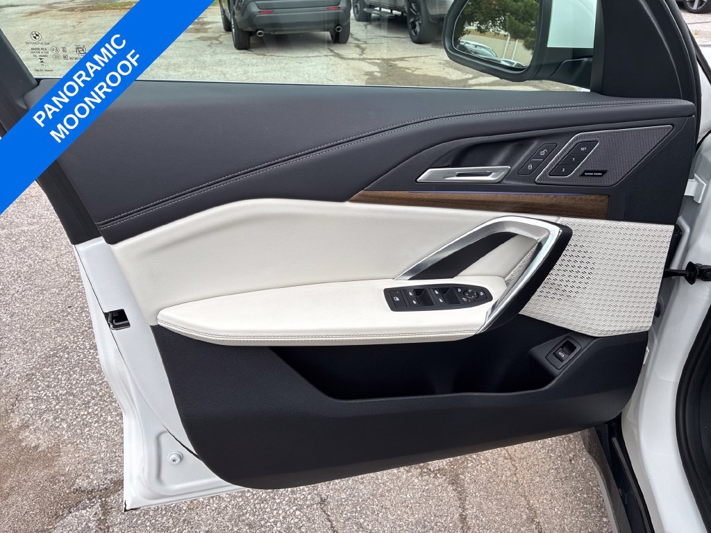 Used 2026 BMW X1 xDrive28i w/ Technology Package AWD/4WD image 11