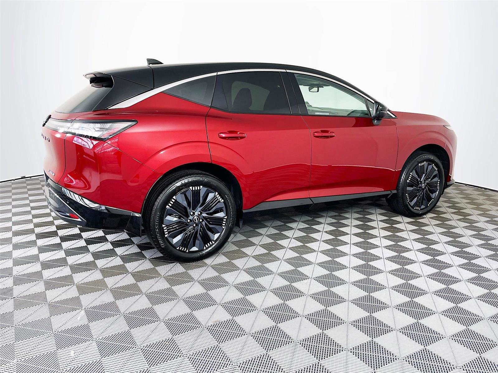 Used 2026 Nissan Murano Platinum w/ Cargo Package image 10