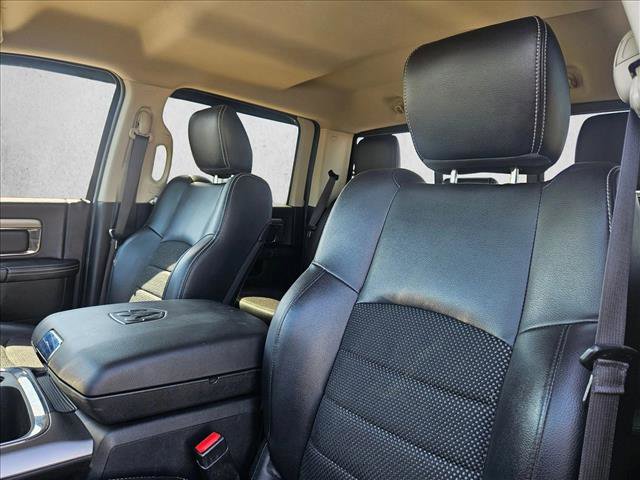 Used 2018 RAM 2500 Big Horn w/ Sport Appearance Group AWD/4WD image 13