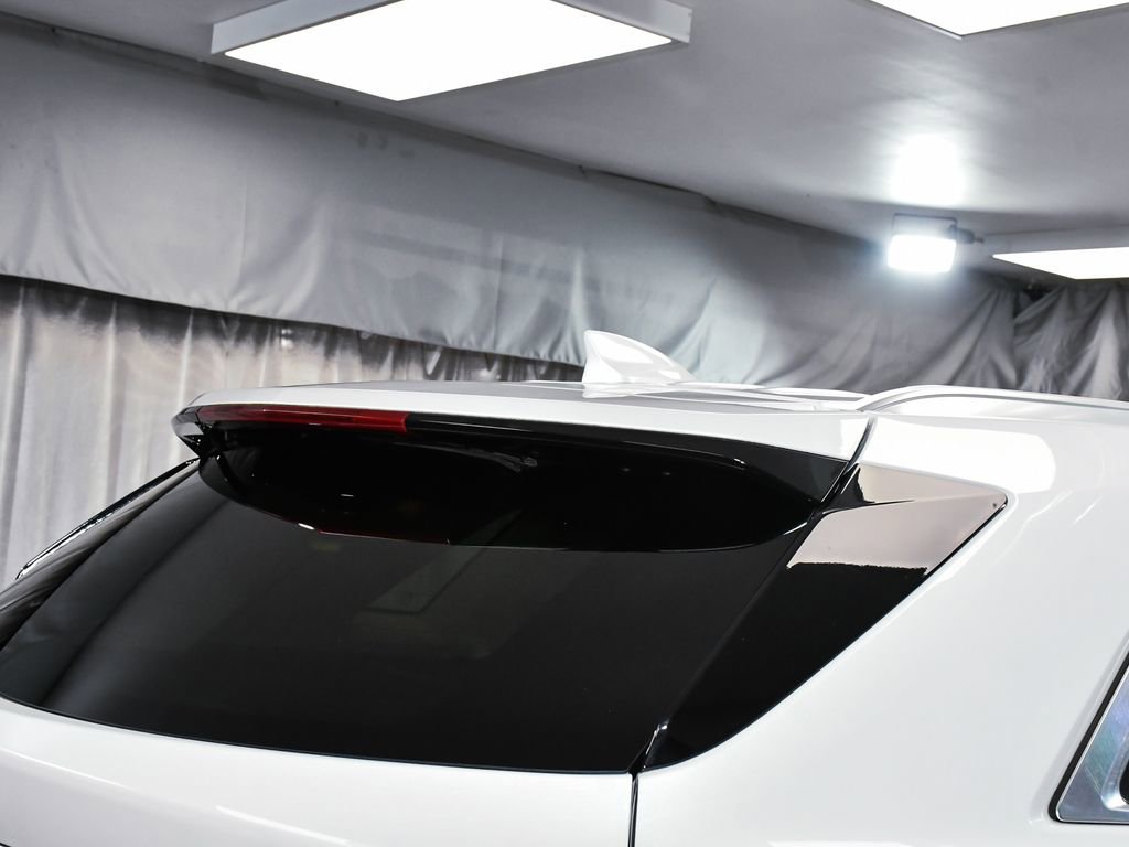 Used 2017 Cadillac XT5 Luxury w/ Driver Awareness Package image 21