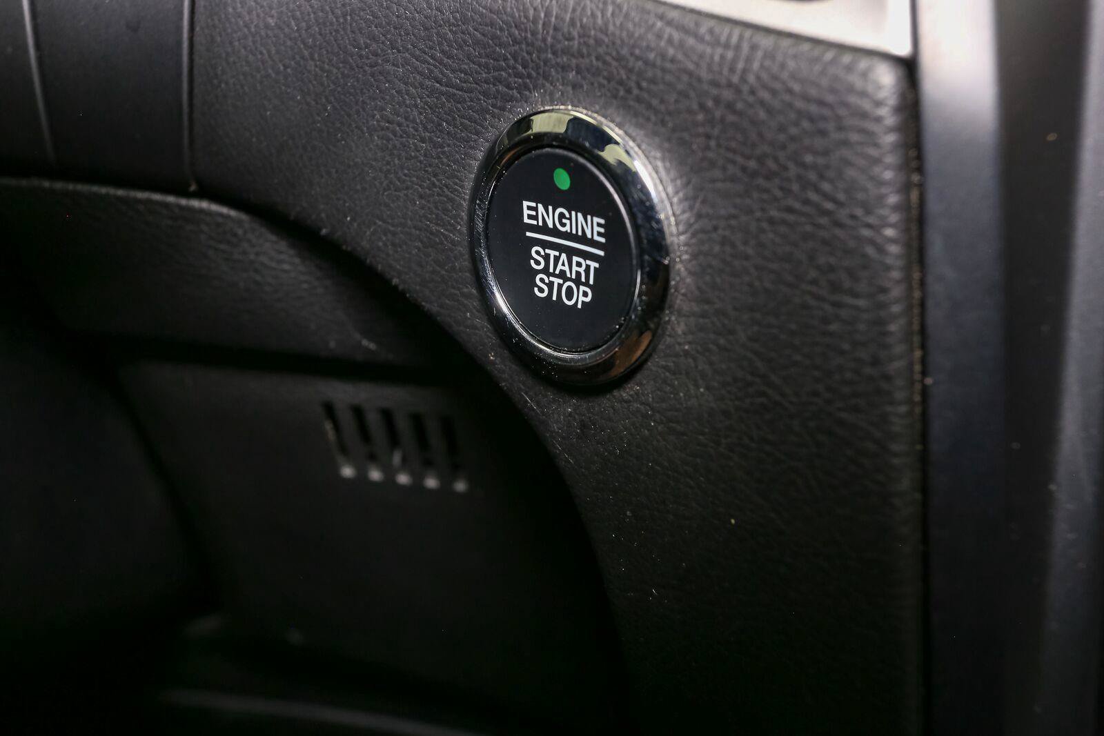 Used 2024 Ford Edge SEL AWD/4WD image 27