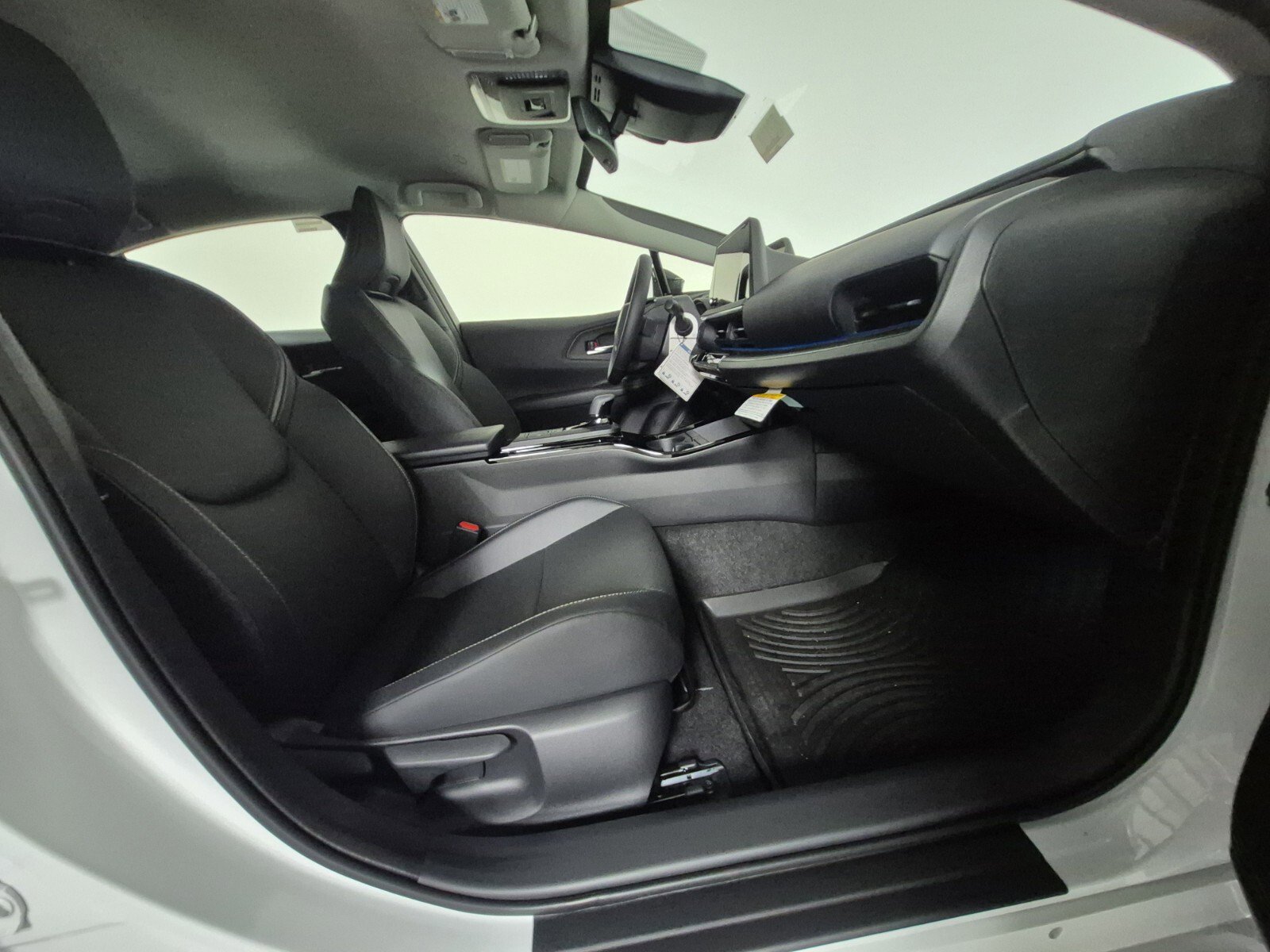 New 2026 Toyota Prius AWD image 36