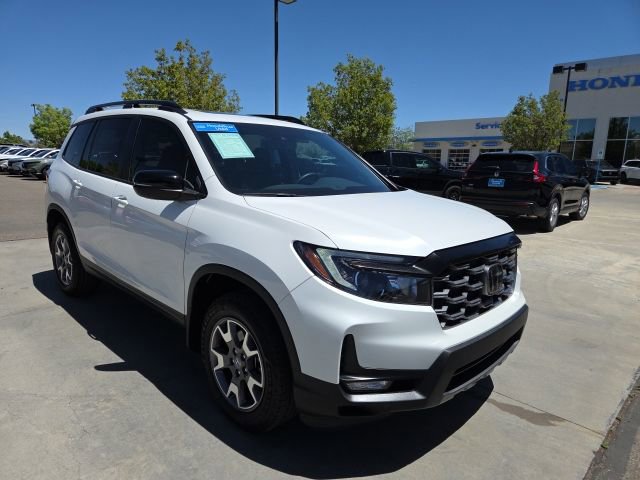 Certified 2023 Honda Passport TrailSport image 4