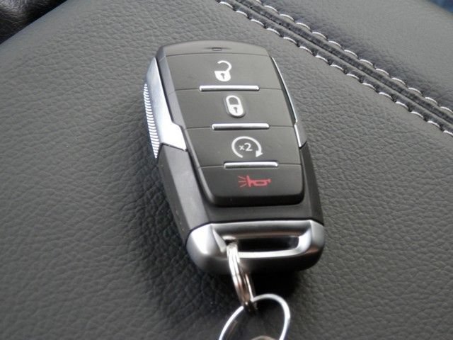 New 2026 RAM 1500 Warlock AWD/4WD image 23