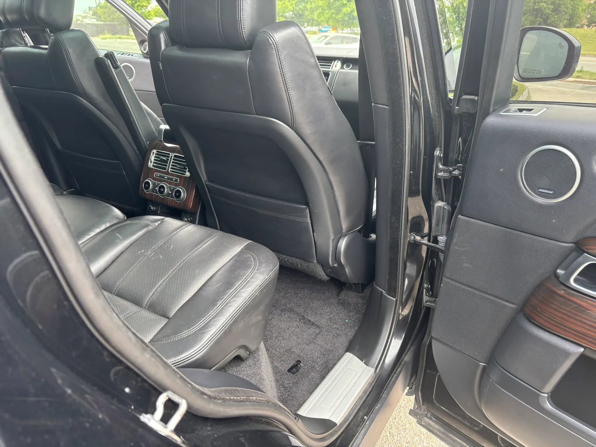 Used 2016 Land Rover Range Rover HSE AWD/4WD image 25