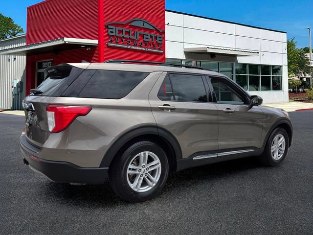 Used 2021 Ford Explorer XLT w/ Equipment Group 202A RWD image 5