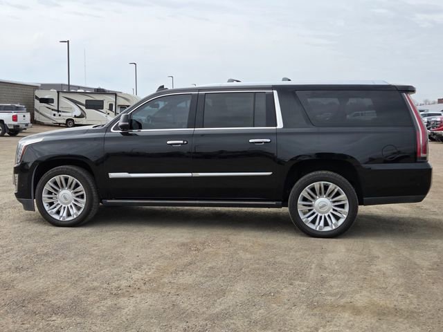 Used 2017 Cadillac Escalade ESV Platinum image 7