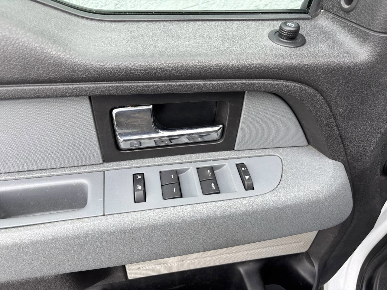 Used 2014 Ford F150 XL w/ Equipment Group 101A Mid image 14