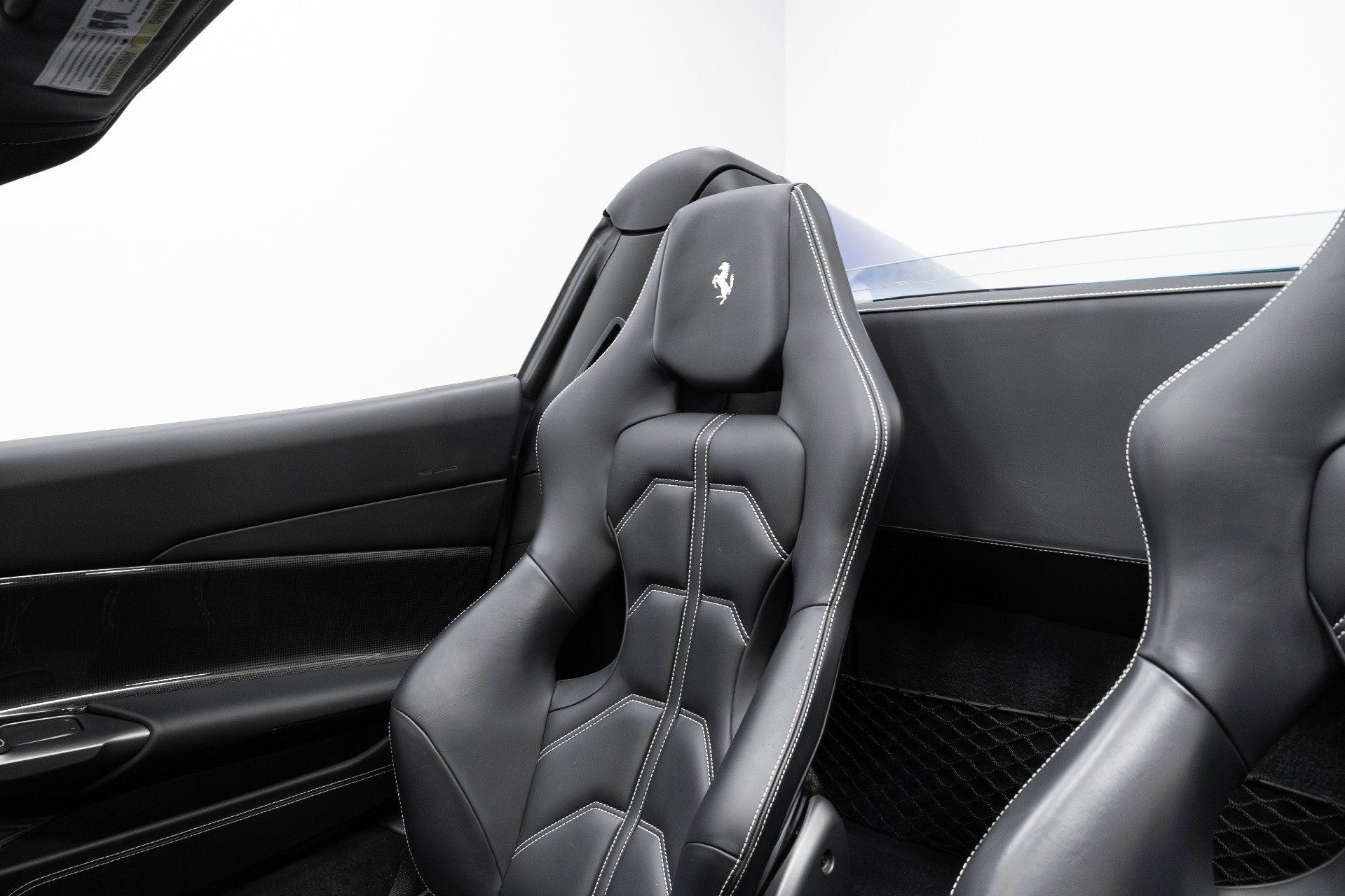 Used 2016 Ferrari 488 Spider image 18