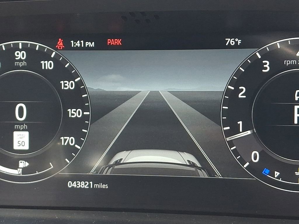 Used 2022 Land Rover Range Rover Sport HSE Dynamic image 3