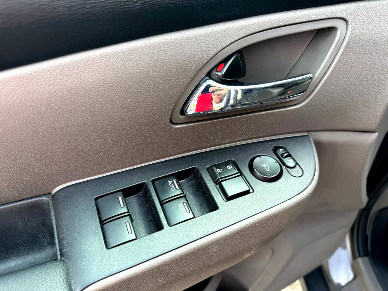 Used 2017 Honda Odyssey EX-L image 19