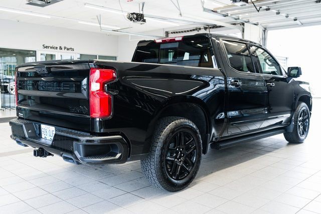 Used 2025 Chevrolet Silverado 1500 High Country w/ Midnight Edition image 6