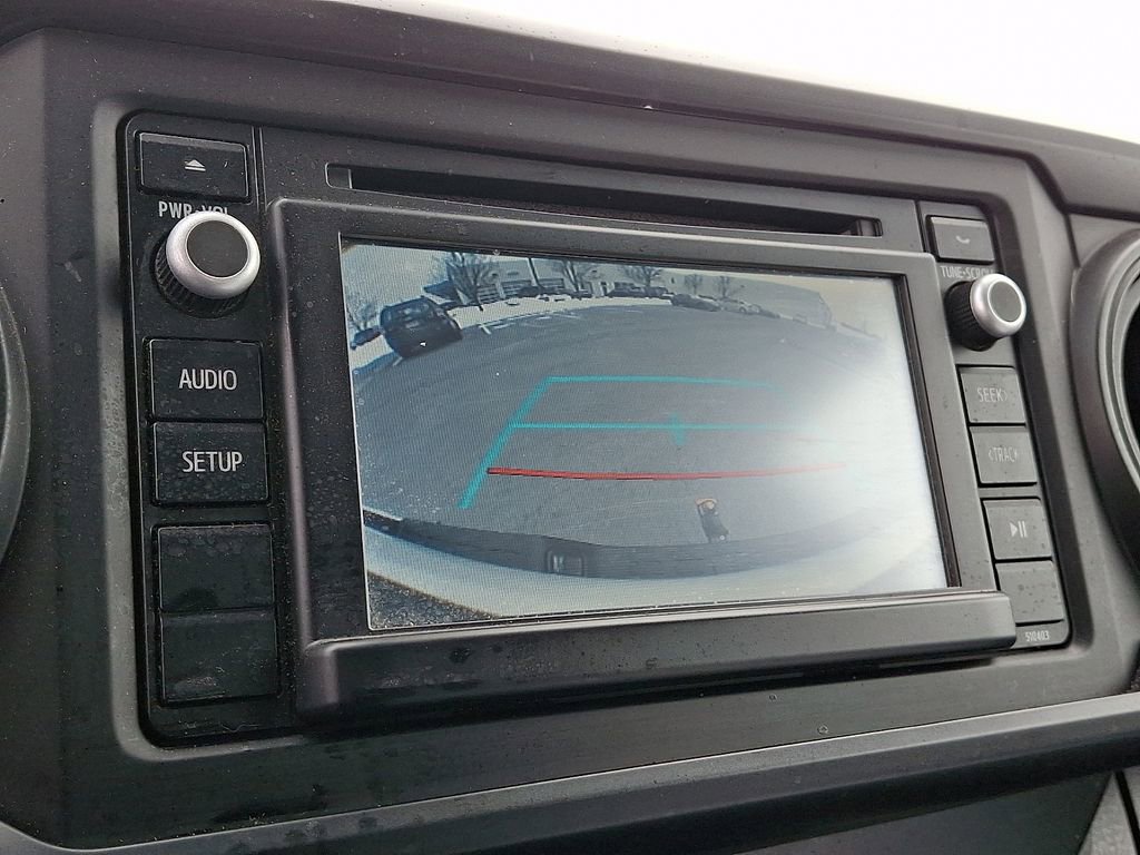 Used 2019 Toyota Tacoma SR w/ SX Package image 3