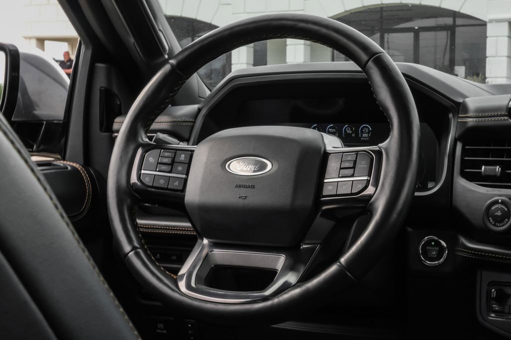 Used 2023 Ford Expedition Max Platinum AWD/4WD image 15