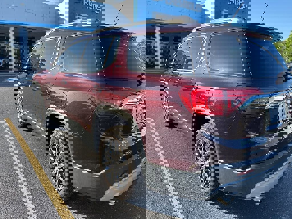 Used 2017 GMC Acadia SLT FWD image 6