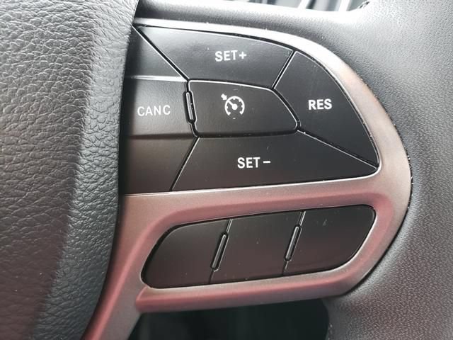 Used 2022 Jeep Cherokee Latitude Lux AWD/4WD image 22