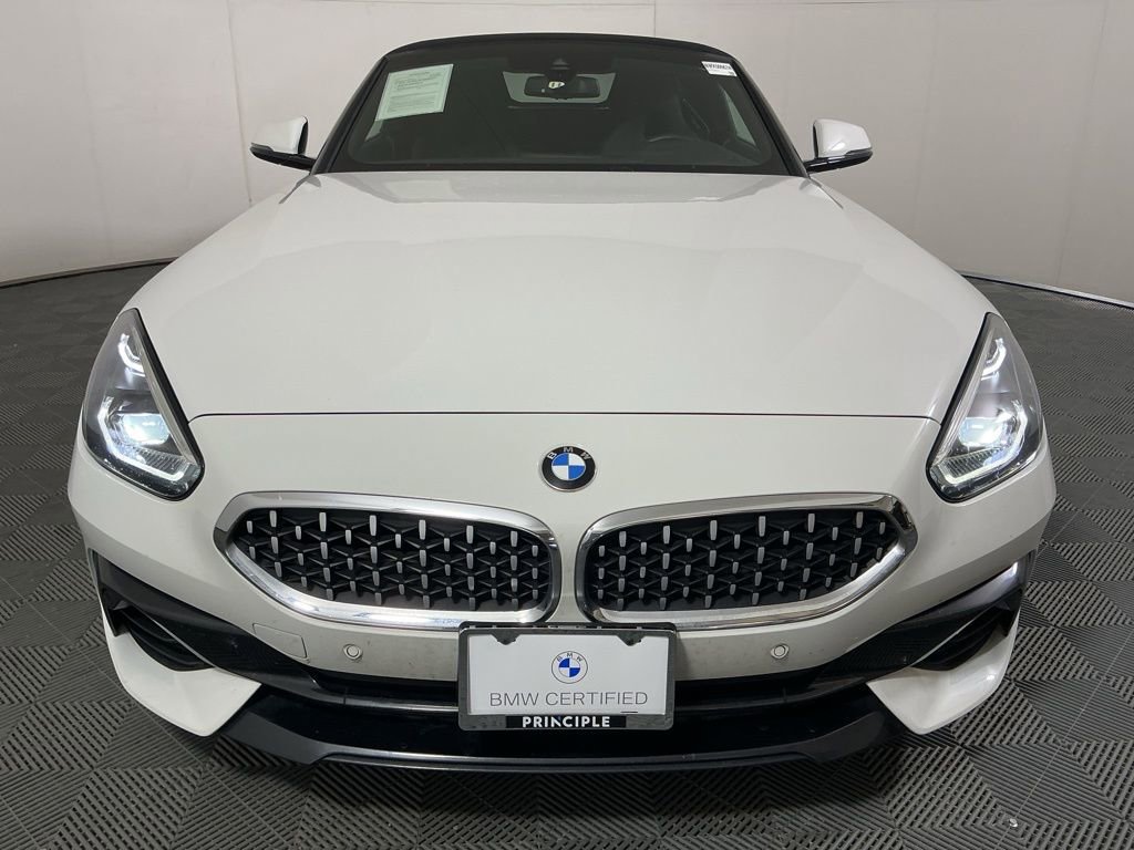 Certified 2022 BMW Z4 sDrive30i image 3