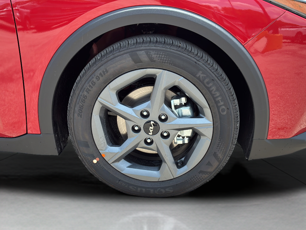 New 2026 Kia K4 FWD image 31
