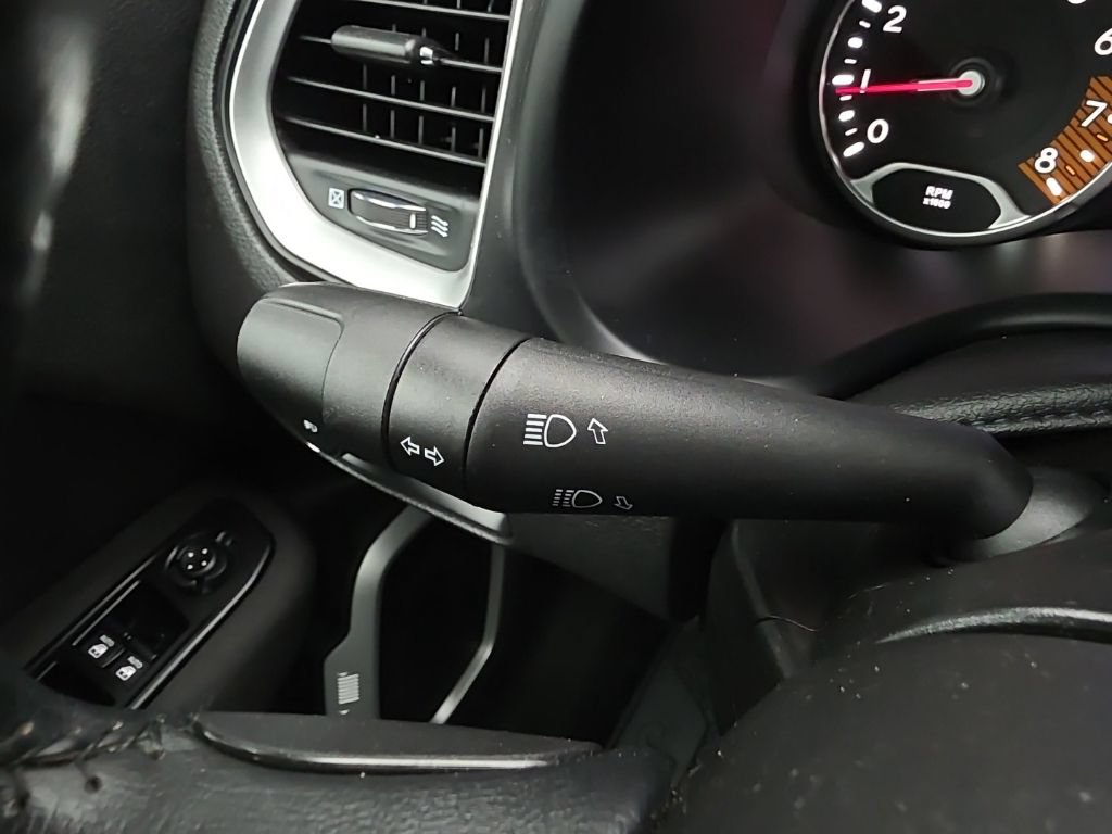 Used 2021 Jeep Renegade Latitude w/ Convenience Group AWD/4WD image 27