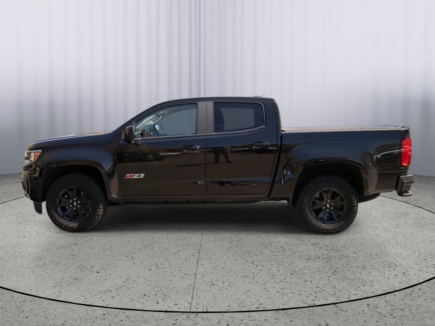 Used 2022 Chevrolet Colorado Z71 w/ Z71 Midnight Edition AWD/4WD image 20