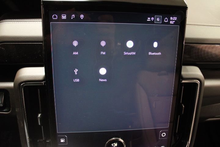 New 2026 GMC Yukon XL Elevation w/ Elevation Premium Package image 32