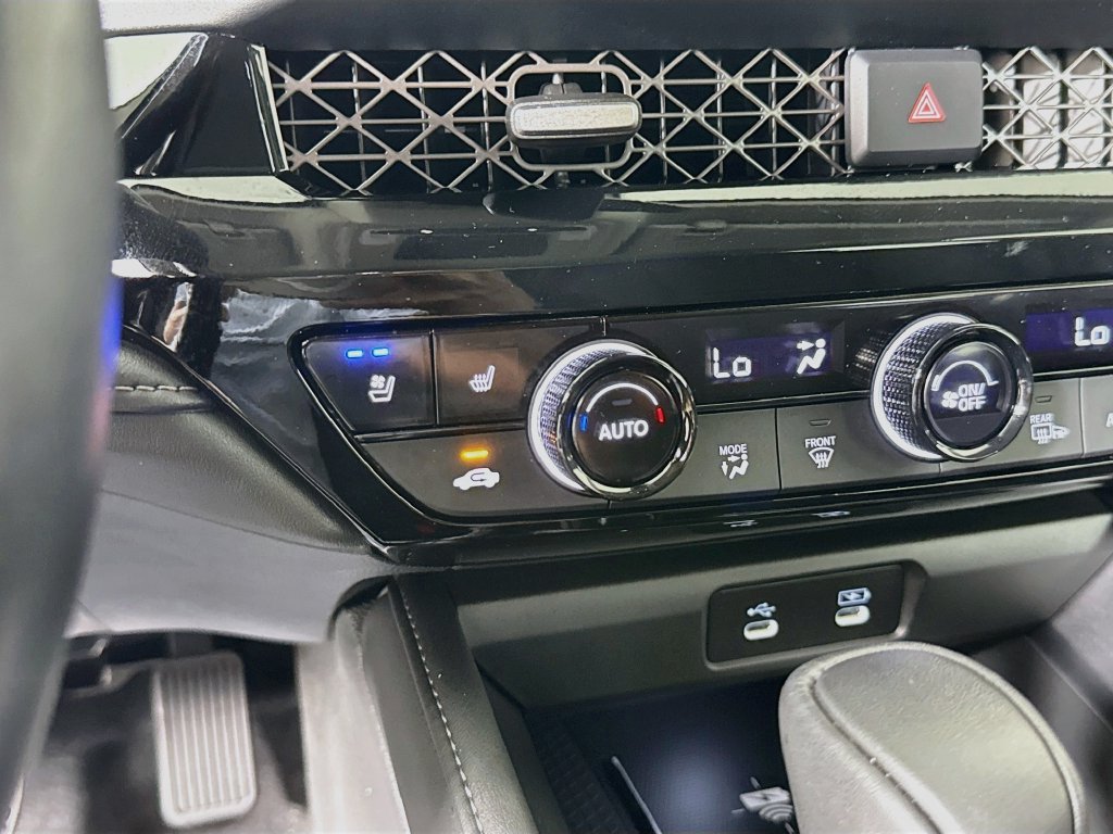 Used 2025 Honda Accord Touring image 21
