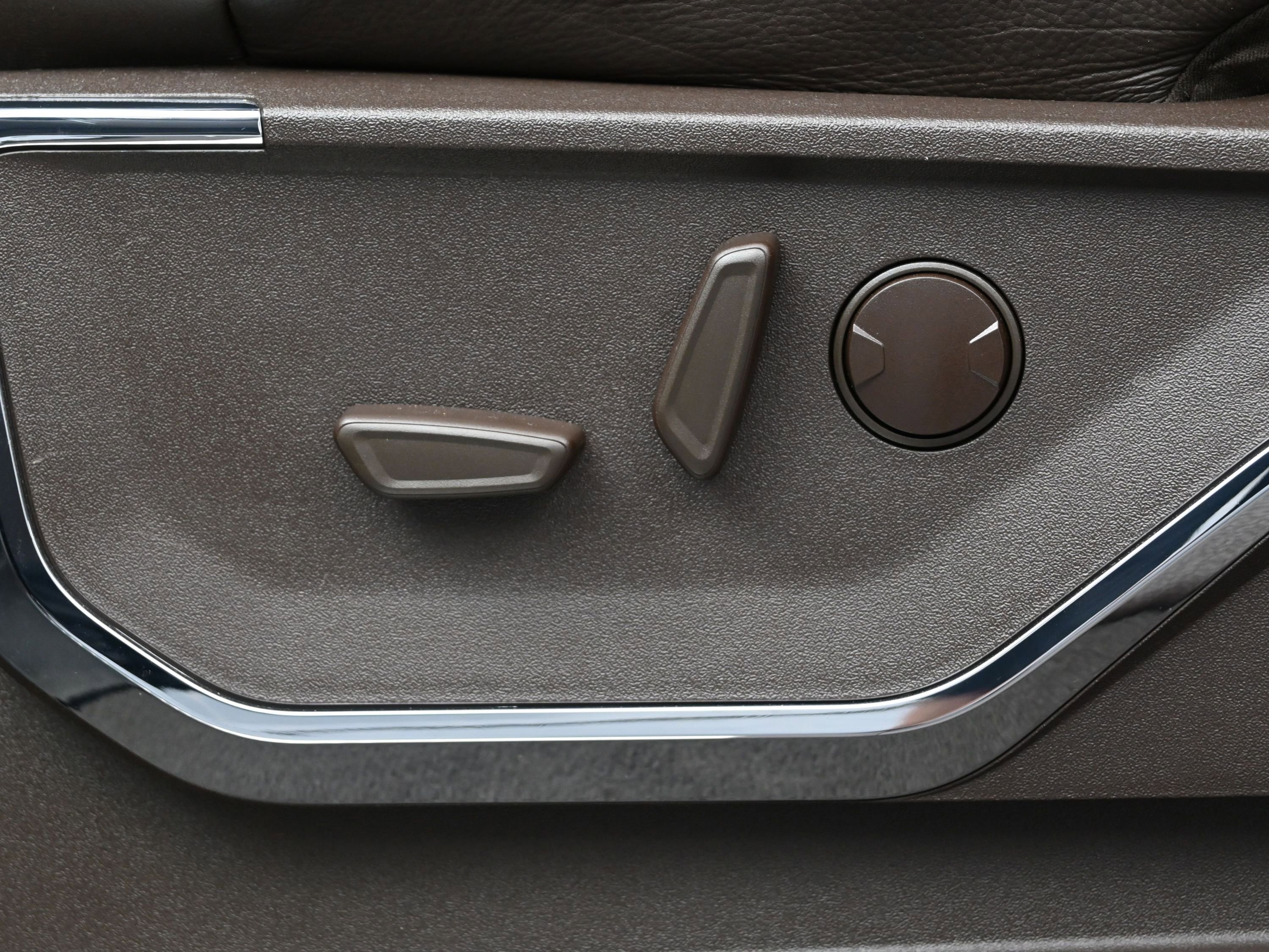 Used 2023 Ford F250 King Ranch w/ Tremor Off-Road Package image 10