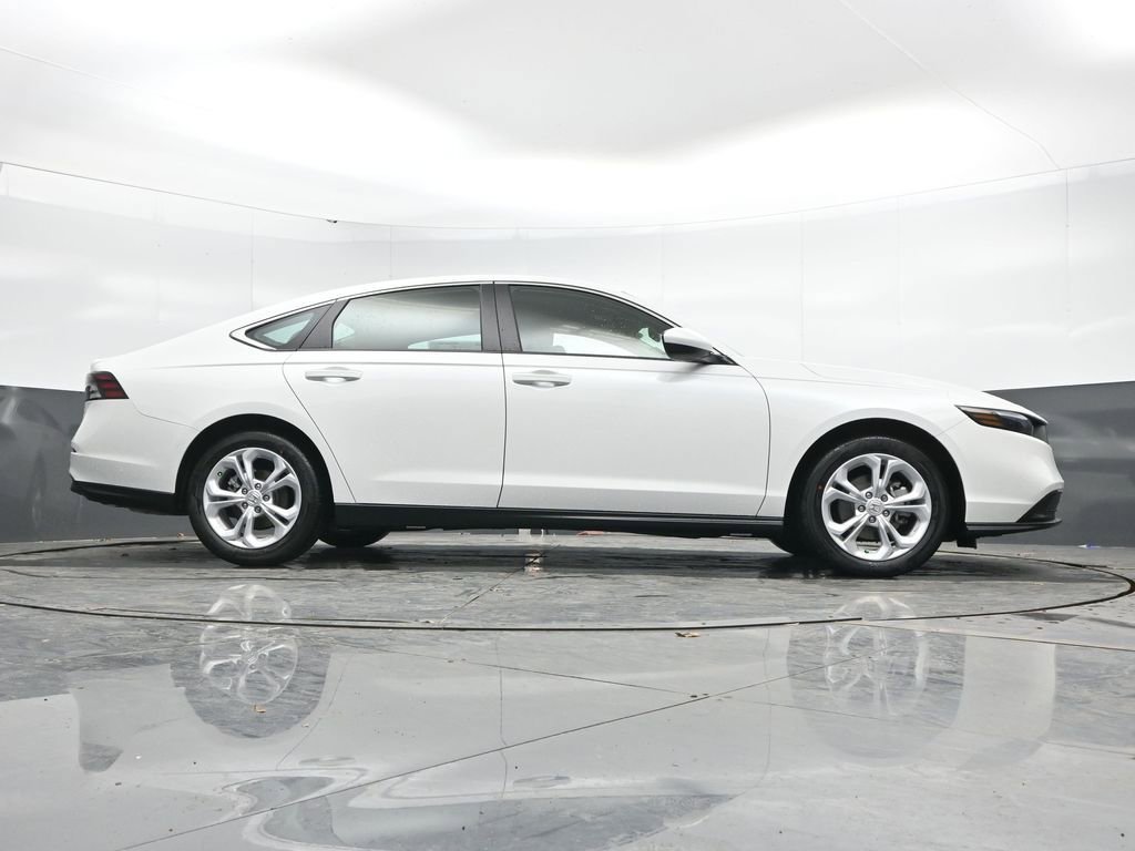 New 2026 Honda Accord LX image 35