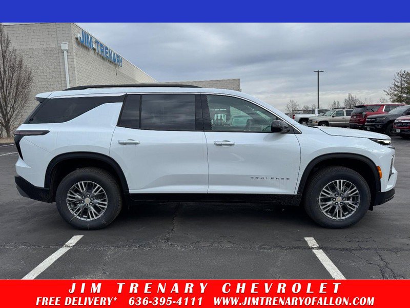 New 2026 Chevrolet Traverse LT image 1