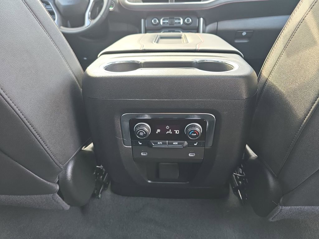 Certified 2024 Chevrolet Suburban RST image 26