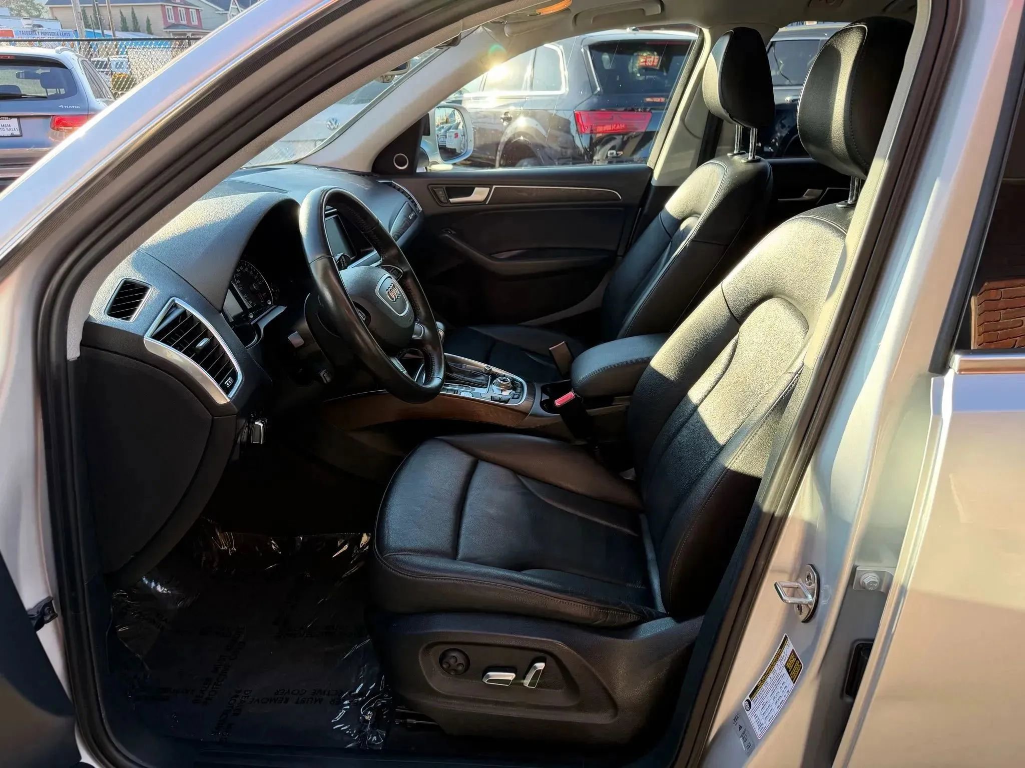 Used 2014 Audi Q5 2.0T Premium Plus w/ Premium Plus Package image 9