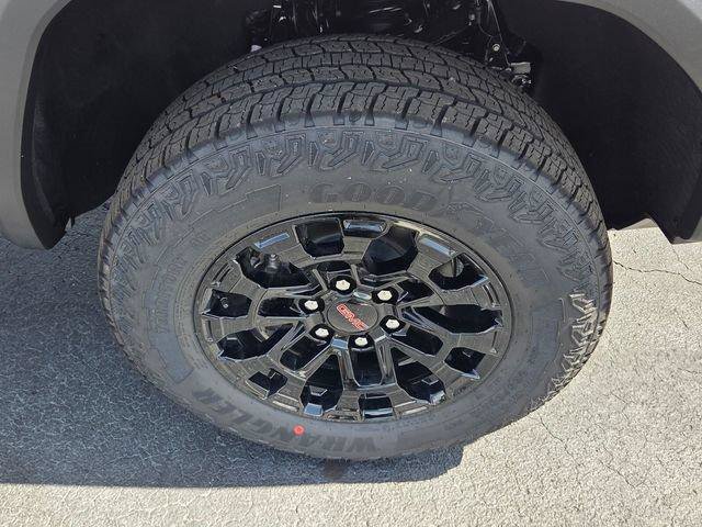 New 2026 GMC Canyon Elevation w/ Convenience Package RWD image 19