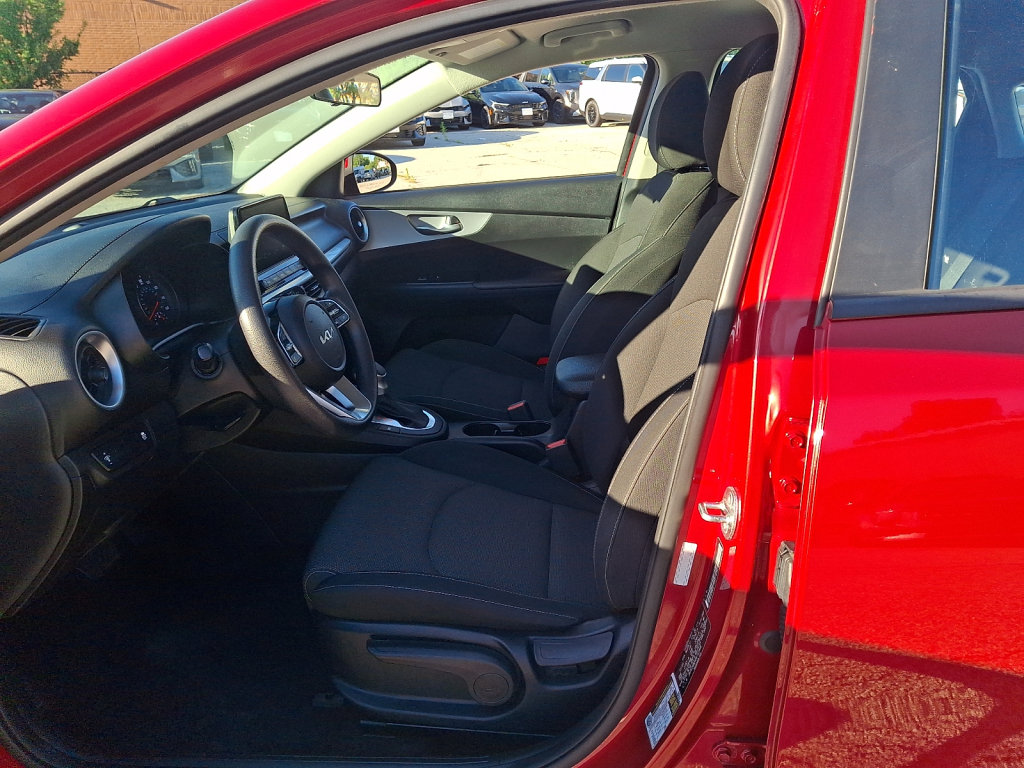 Used 2024 Kia Forte LXS FWD image 24
