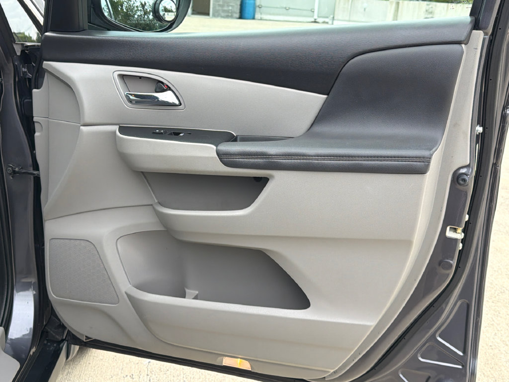 Used 2016 Honda Odyssey EX-L image 11