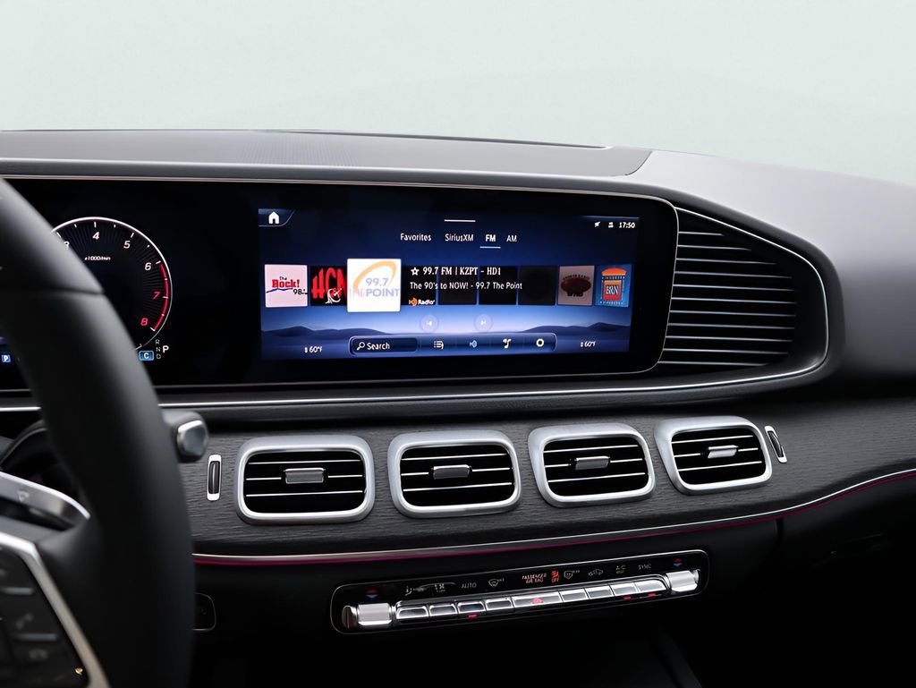 Certified 2025 Mercedes-Benz GLE 450 4MATIC image 23